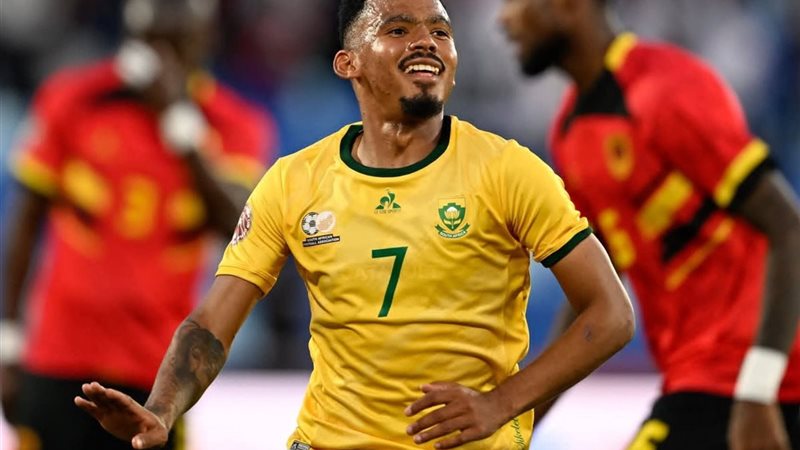 أنجولا وجنوب إفريقيا