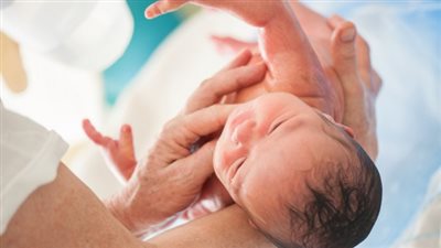 مصر تسجل انخفاضا في معدل الإنجاب.. 2.4 طفل لكل سيدة