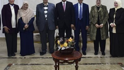 محافظ شمال سيناء يلتقي رئيس جامعة العريش لتعزيز التعاون ومناقشة إنشاء مركز علمي للتنمية