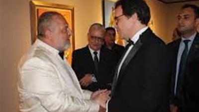 وزير الثقافة يجمتع مع الفنان خالد الصاوي لمناقشة سبل دعم الحركة المسرحية