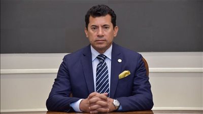 وزير الرياضة ينعي صابر عيد لاعب غزل المحلة ومنتخب مصر السابق