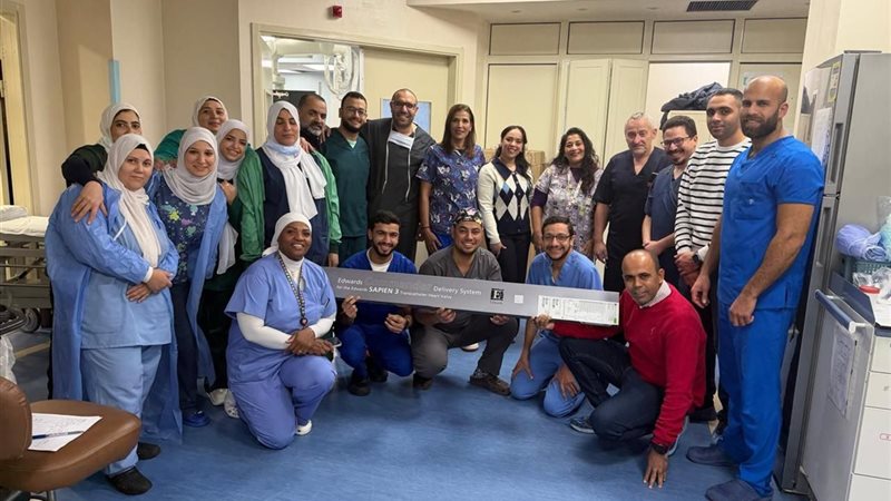 الفريق الطبي