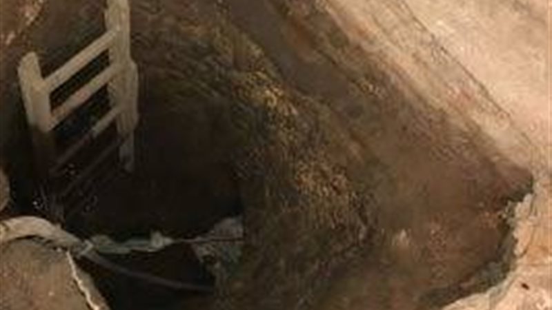 التنقيب علي الآثار