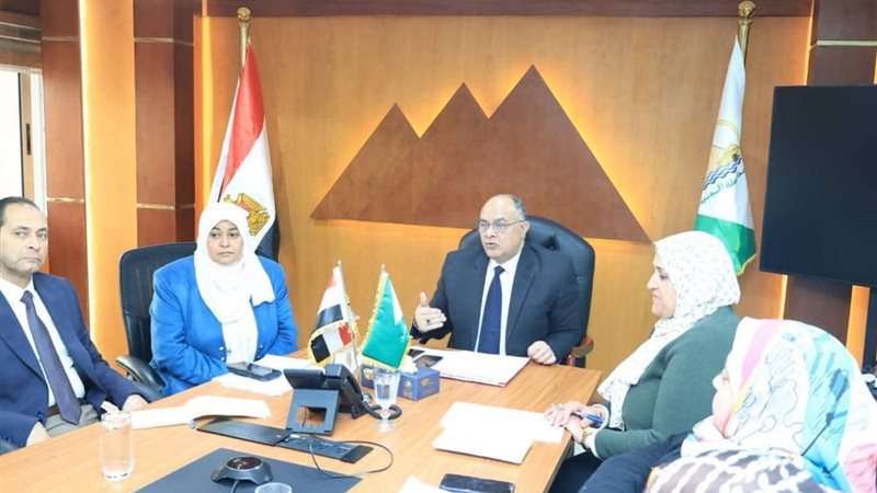 السكرتير العام أثناء