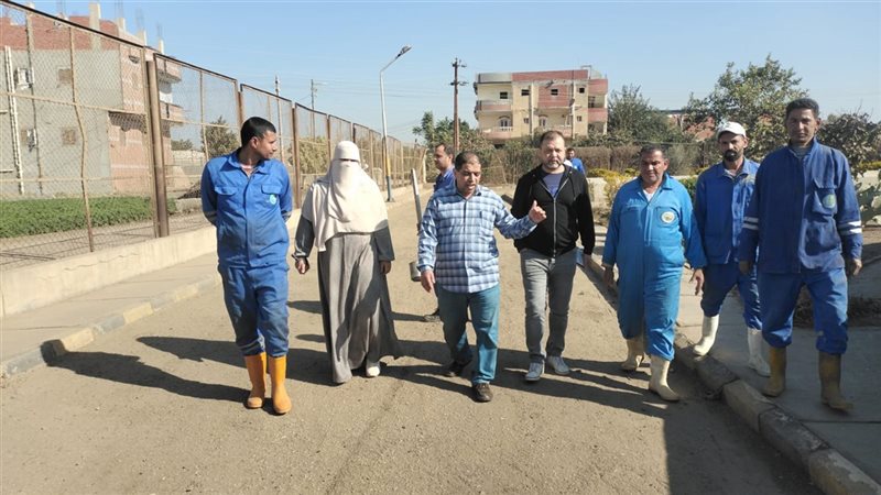 رئيس الشركة اثناء