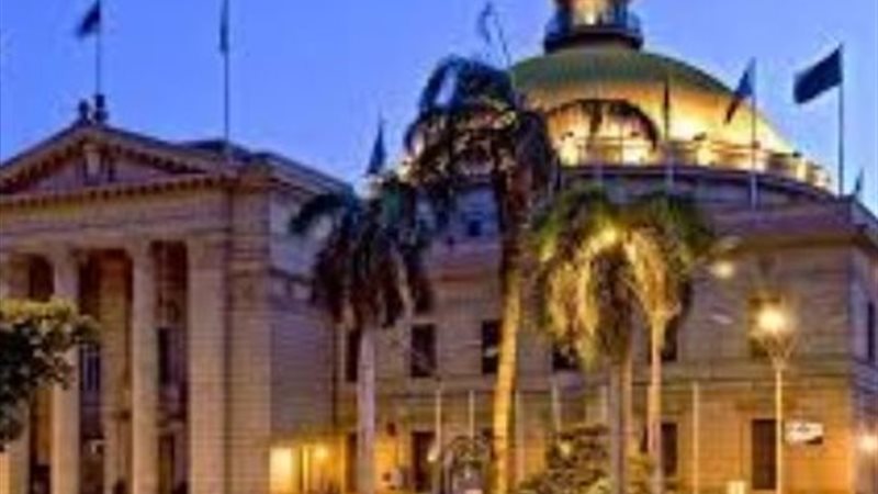 جامعة القاهرة 