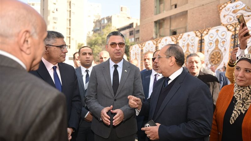 وزير التموين 