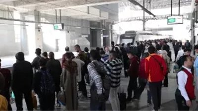 تمديد مواعيد القطار الكهربائي الخفيف بمناسبة رأس السنة في مصر