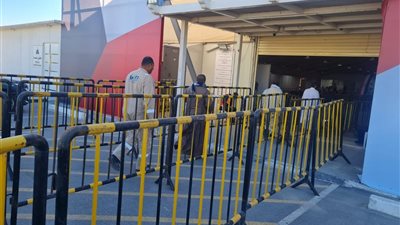 إقبال المصريين في الكويت على التصويت بجولة الإعادة للدوائر الملغاة بانتخابات مجلس النواب