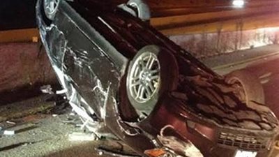 إنقلاب سيارة ملاكى بطريق سلامون الداخلى بالدقهلية