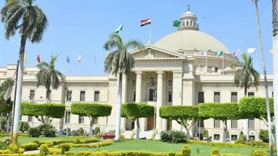 جامعة القاهرة تقدم 24 منحة للماجستير والدكتوراه بكلية الدراسات الإفريقية العليا