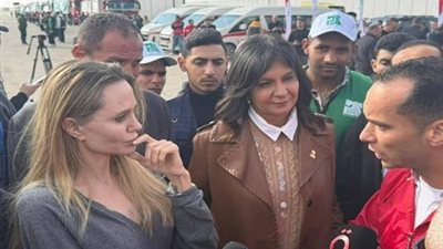 أنجلينا جولي تتفقد معبر رفح دعمًا للجهود الإنسانية والتضامن مع الشعب الفلسطيني