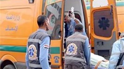 ثوانٍ قاتلة على مزلقان الإخصاص.. مصرع مواطن صدمه قطار بالمنيا