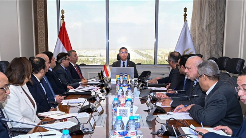 وزير التموين 