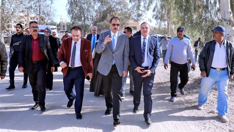 جانب من جولة المحافظ