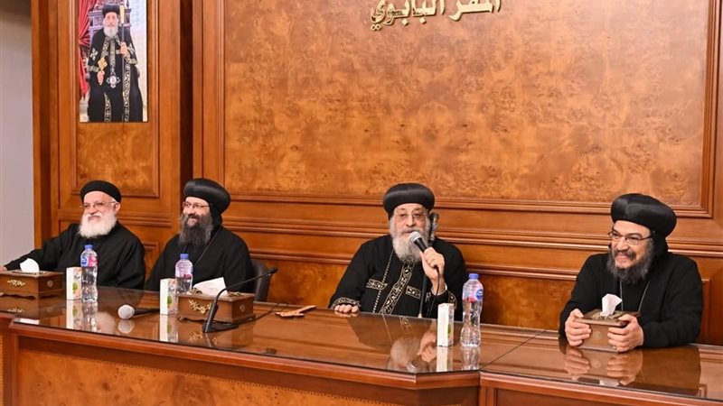 قداسة البابا أثناء