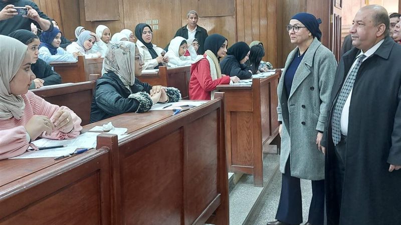 الامتحانات