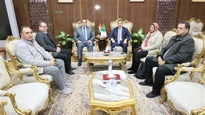   ​محافظ المنوفية يتابع تنفيذ كوبري الباجور العلوي وطرق 