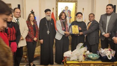 حماة الوطن في الإسكندرية يهنئ كنيسة الكاتدرائية المرقسية الكبرى بعيد الميلاد المجيد