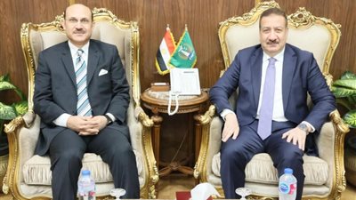 رئيس جامعة مدينة السادات ومحافظ المنوفية يبحثان آليات التوسع في تنفيذ المشروعات الخدمية