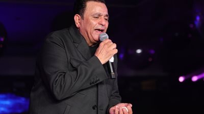 محمد فؤاد يشعل القاهرة الجديدة بـ