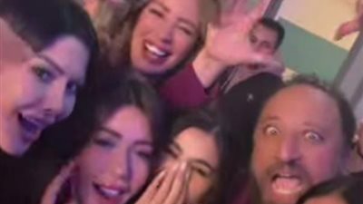 صُنّاع «السرايا الصفرا» يحتفلون بانطلاق تصوير المسلسل استعدادًا لرمضان 2026