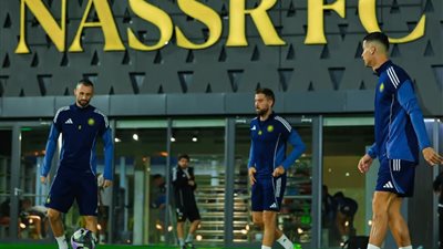 رونالدو يقود هجوم النصر السعودي أمام القادسية في دوري روشن 