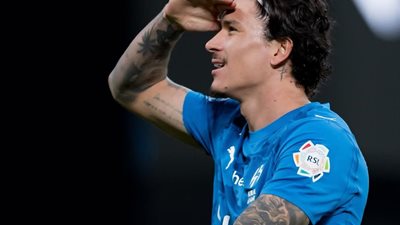 الهلال يضرب شباك الحزم بثلاثية وينفرد بصدارة دوري روشن 