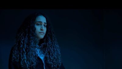 دنيا وائل تكشف هشاشة «ملك» في الحلقة 24 من «ميد تيرم».. الخوف من القرب والوحدة في مواجهة صادقة