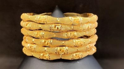 سعر الذهب منتصف تعاملات اليوم الإثنين 5 يناير 2026