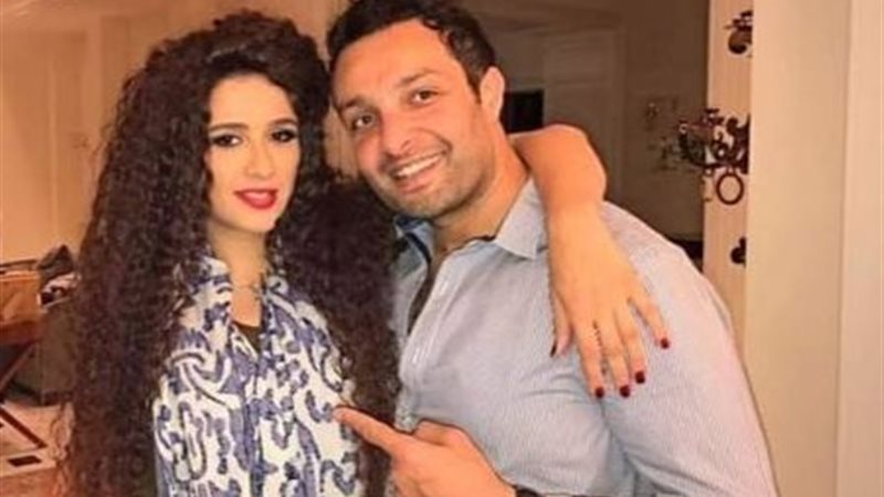 ياسمين عبد العزيز