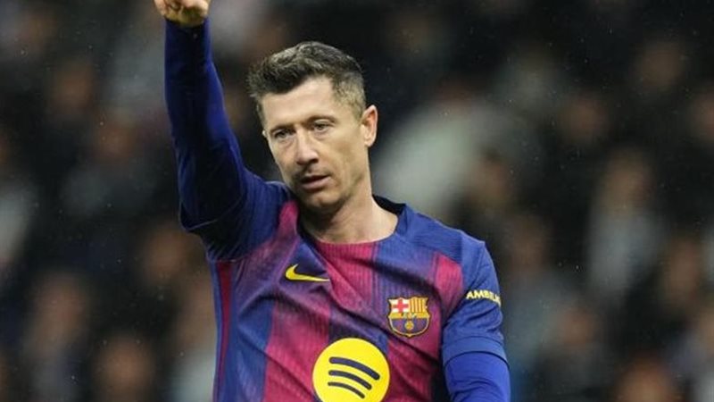 ليفاندوفسكي 