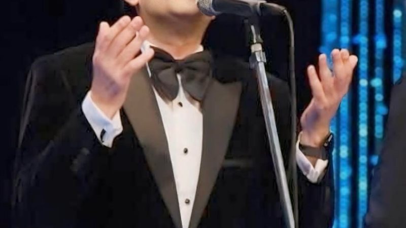 المطرب احمد محسن