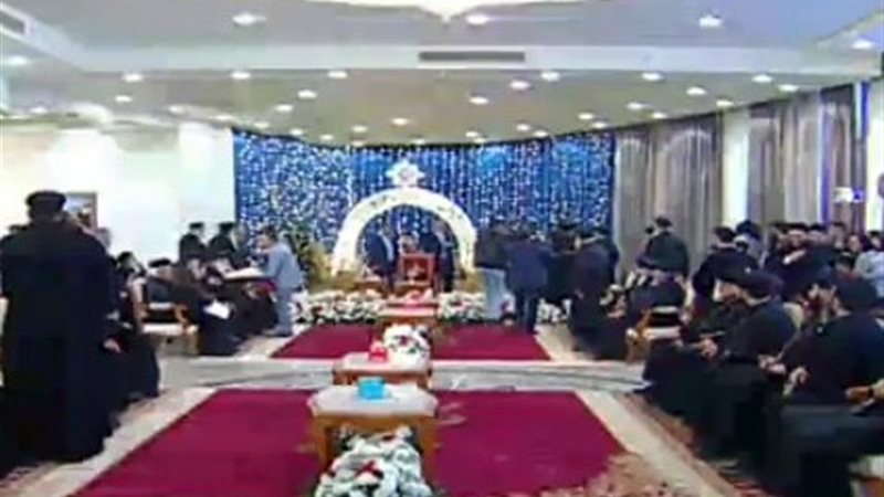 قداسة البابا أثناء