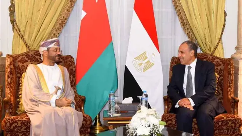 وزير الخارجية والهجرة