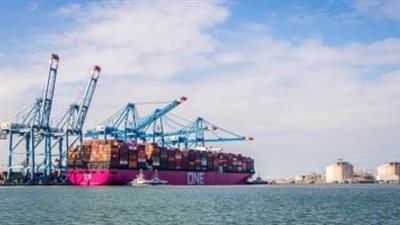 عجز الميزان التجاري يرتفع إلى 4.58 مليار دولار في أكتوبر 2025