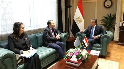 وزير الصحة يستقبل سفير كازاخستان لتعزيز التعاون الصحي والدوائي