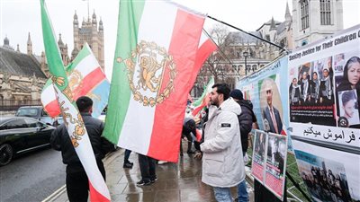 أزمة دبلوماسية بين طهران ولندن: احتجاج إيراني شديد اللهجة 