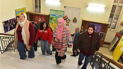 محافظ أسيوط: استمرار استقبال الرحلات السياحية عبر الخط الجوي المنتظم 