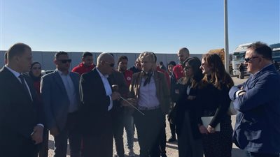 وفد السفارة البريطانية يتفقد معبر رفح لمتابعة جهود مصر في دخول المساعدات لغزة