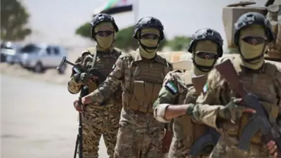 الجيش السوري يضيّق الخناق على مطار الطبقة العسكري