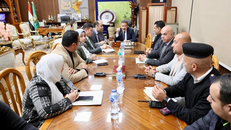 اثناء الاجتماع