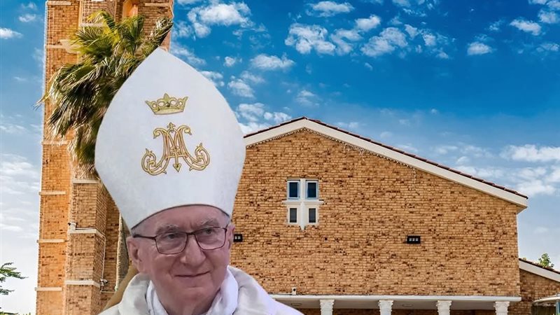 الكاردينال بيترو