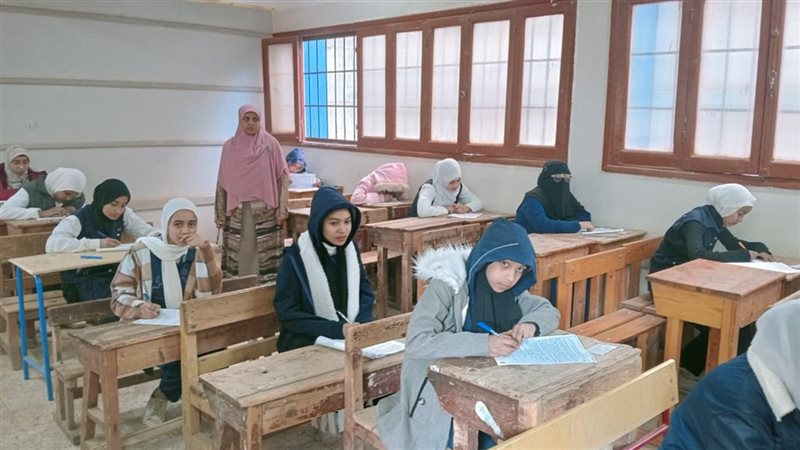  الشهادة الإعدادية