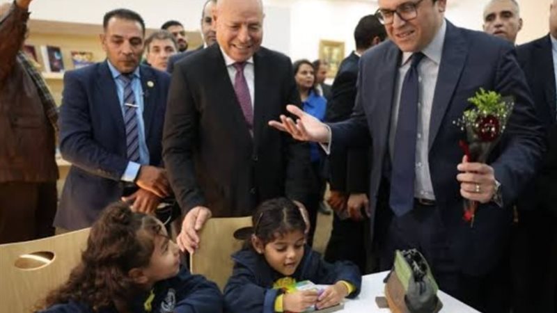 افتتاح مكتبة نون