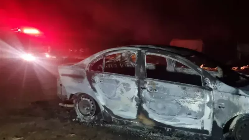 حرق السيارات واتلاف