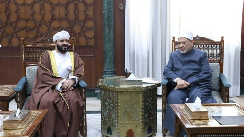 الدكتور احمد الطيب