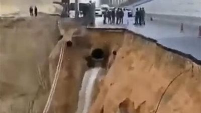 الرياض.. احتواء سريع لانهيار أرضي بطريق العليا وتأكيد استمرارية الخدمات دون انقطاع
