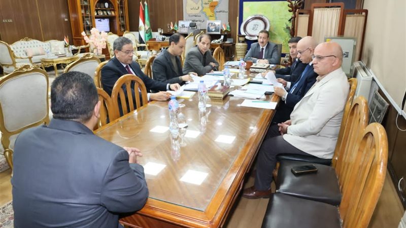 اثناء الاجتماع