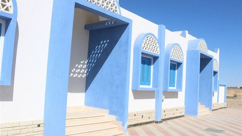  50 بيتًا بدويًا